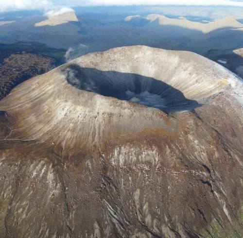 Volcán Puracé, en una toma aérea.