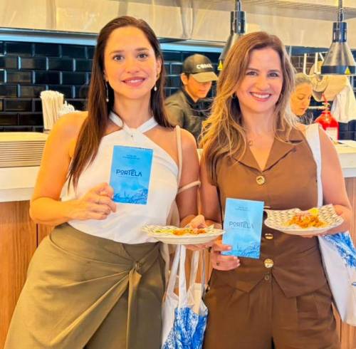 Las creadoras de contenido Andrea Navarrete y Andrea Rendón asistieron al evento y pudieron disfrutar de la ruta de experiencias gastronómicas que ofreció Portela por su tercer aniversario.