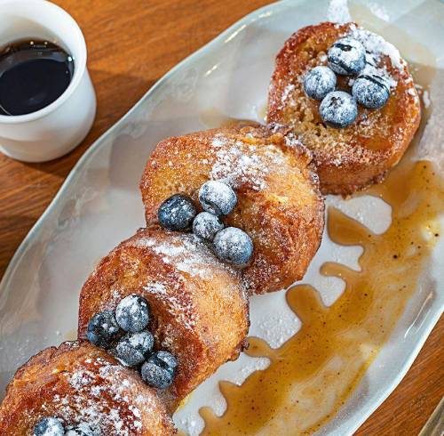 Propuesta de brunch del restaurante guayaquileño 'Lobo de Bosque'.
