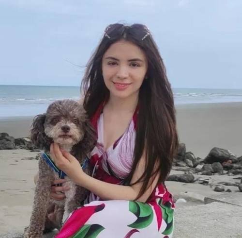 La historia de Lenny Fernández: la abogada que murió abrazando a su perro para salvarlo en el terremoto de Colombia
