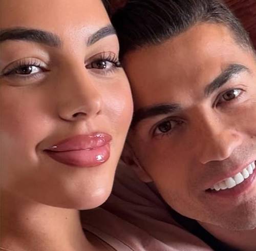 Cristiano Ronaldo y Georgina Rodríguez formalizaron su relación después de casi una década juntos y un año de compromiso.