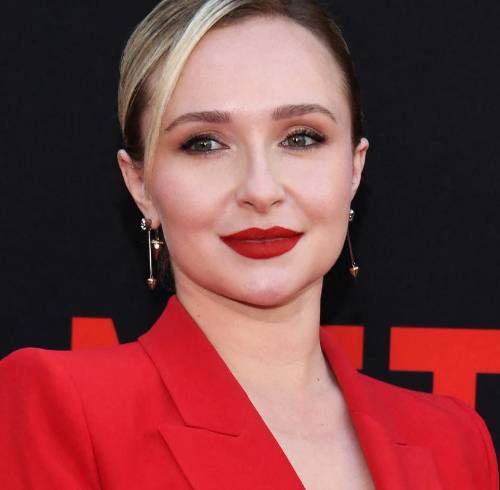 La intérprete alcanzó reconocimiento mundial con sus personajes en 'Heroes' y 'Nashville', además de participar en varias películas.