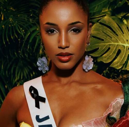 La jamaicana aseguró que una de las mayores pérdidas fue no poder vivir plenamente su experiencia en Miss Univers