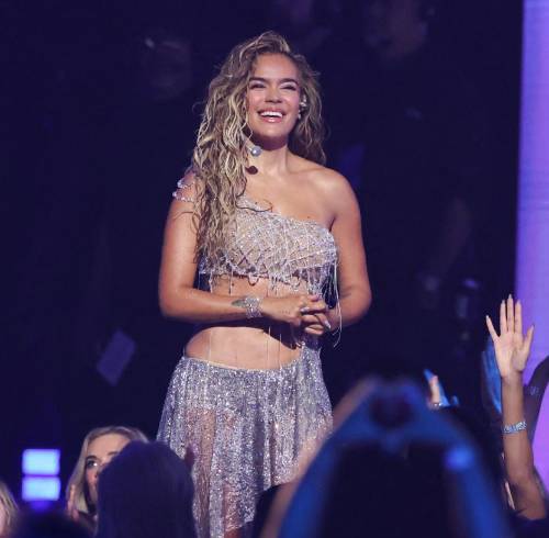 Drake, Bruno Mars, Judeline, Rusowsky y Greg Gonzalez participarán en el nuevo disco.
