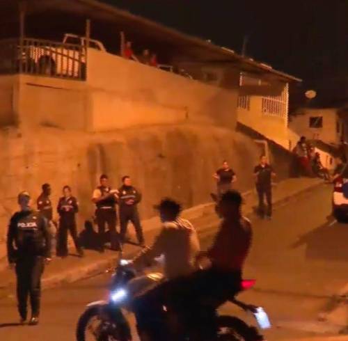 Asesinato de cuatro personas en una vivienda del norte de Guayaquil.