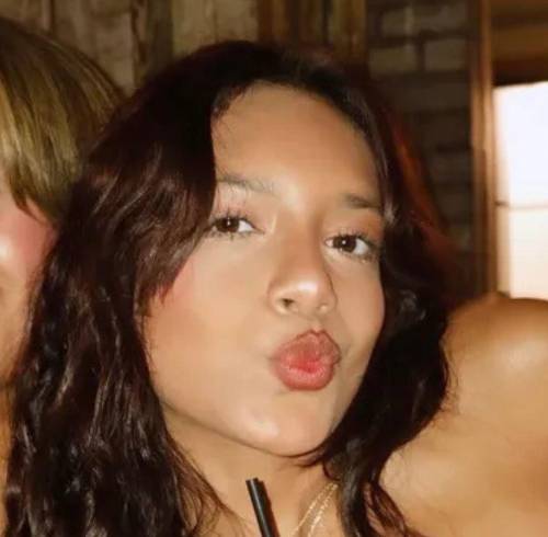 Grace Calero y su hija Giulianna Carriel quedaron detenidas mientras se recuperaban de un accidente.