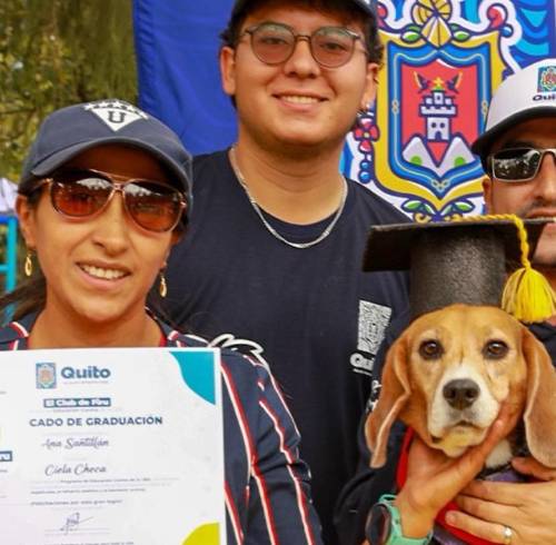'El club de Firu': cómo inscribirse en la escuela gratuita para perros en Quito