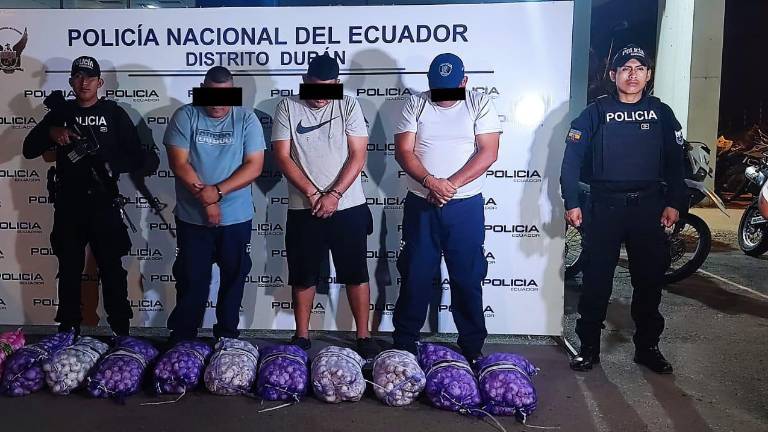 Dos guardias involucrados en robo a mercado mayorista de Durán