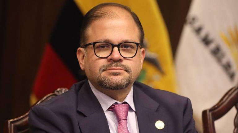 El ministro del Interior, John Reimberg, en la Comisión de Fiscalización.