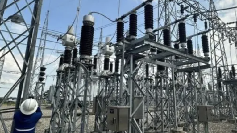 Ecuador y Colombia tienen una interconexión eléctrica con capacidad de 400 kilovatios.