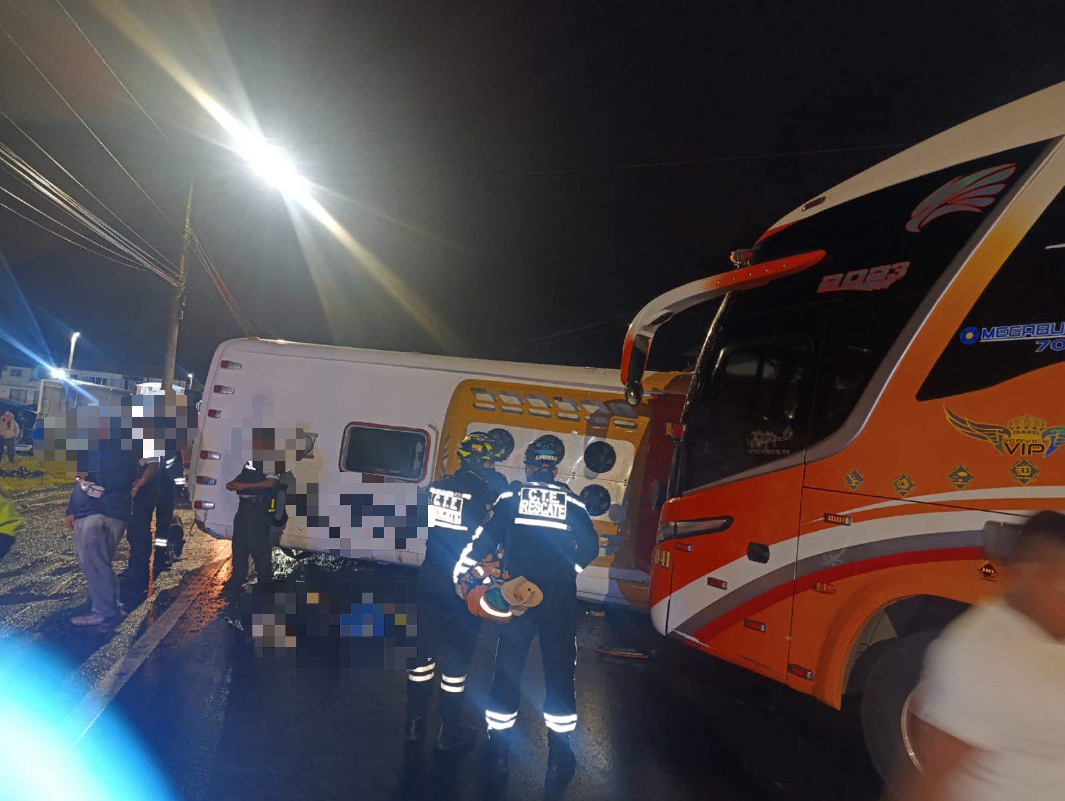 Siniestro de tránsito entre dos buses deja 12 personas heridas en Ventanas, Los Ríos