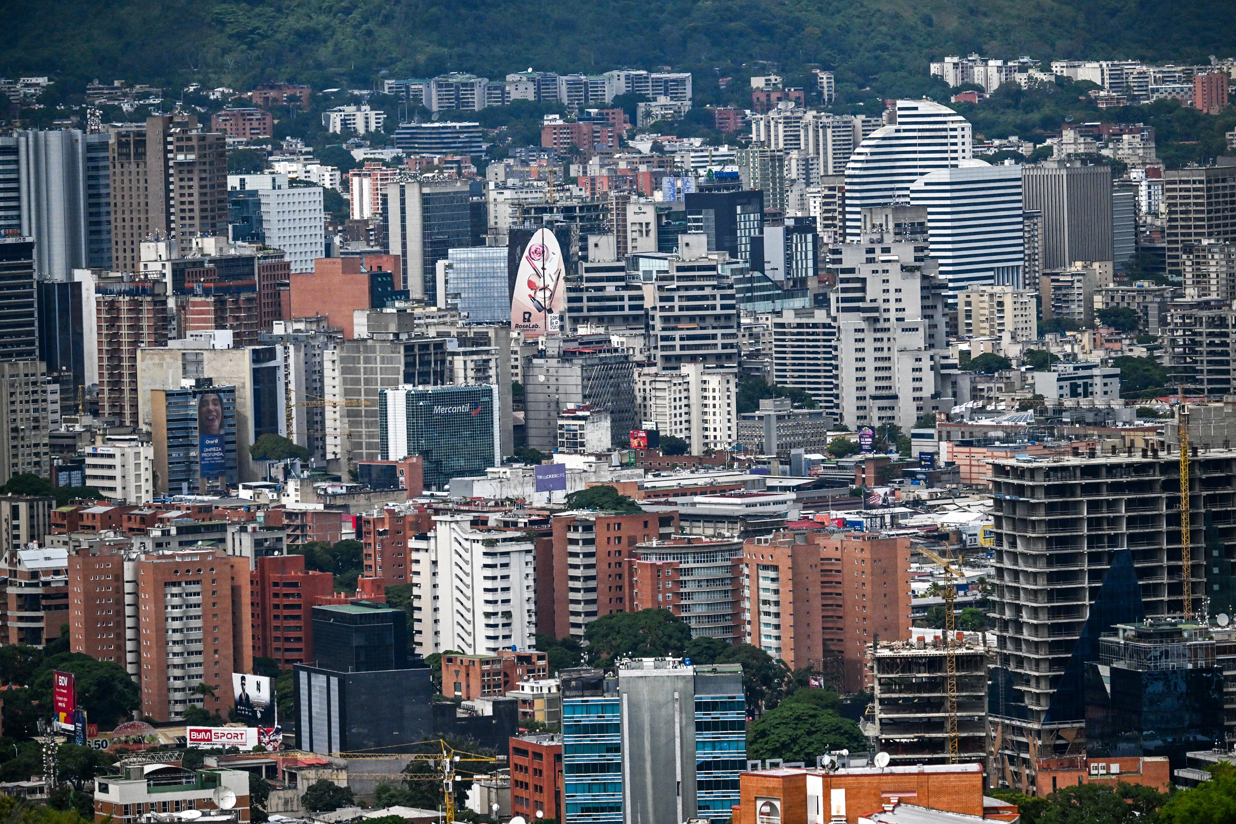 Venezuela desbloquea sitios de noticias censurados por años