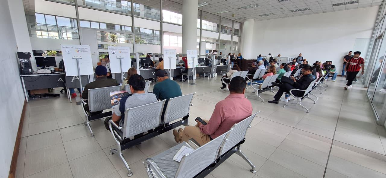 ANT suspende atención a escala nacional por caída del sistema informático