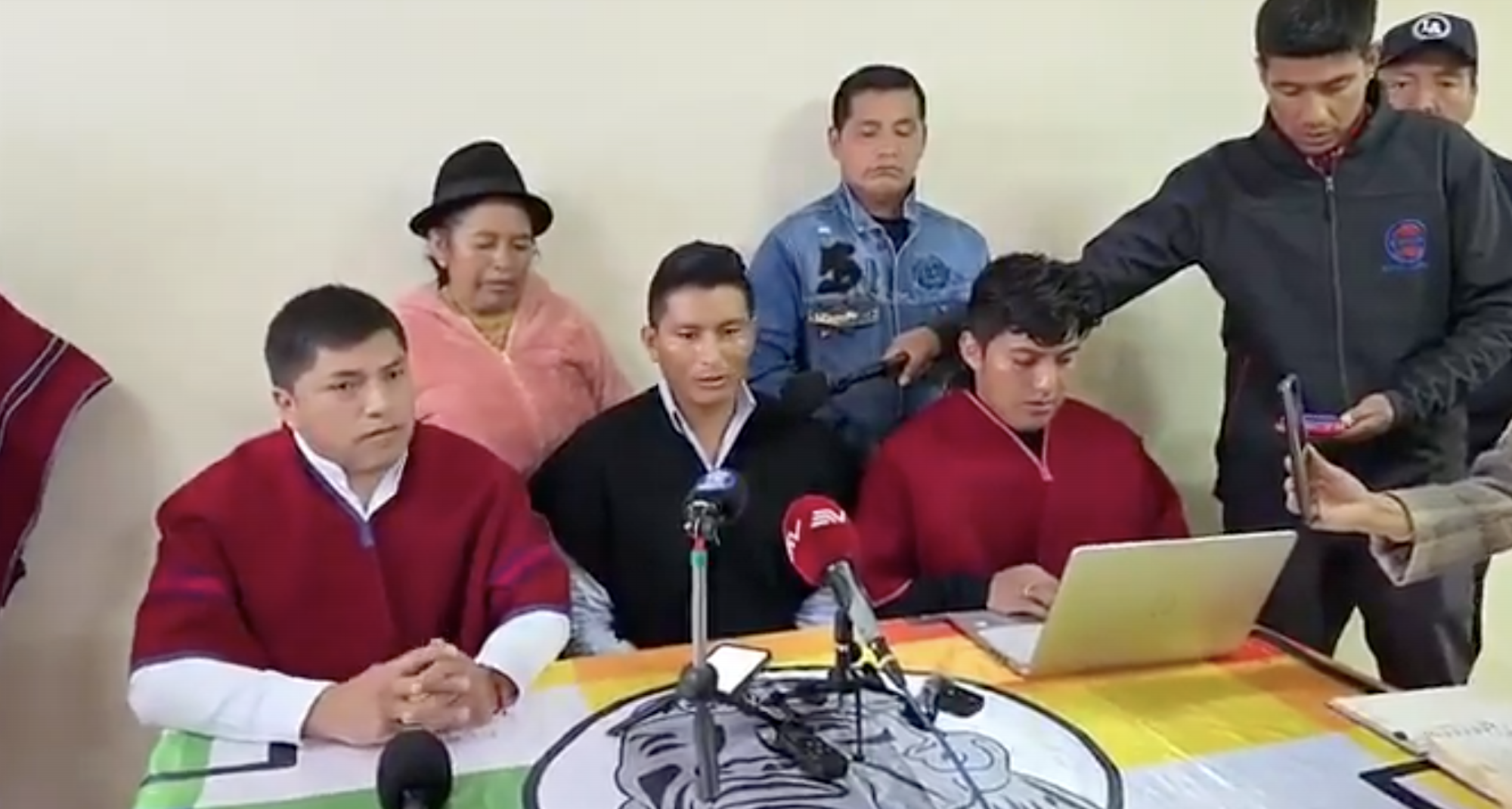 Indígenas de Tungurahua se unen al paro 