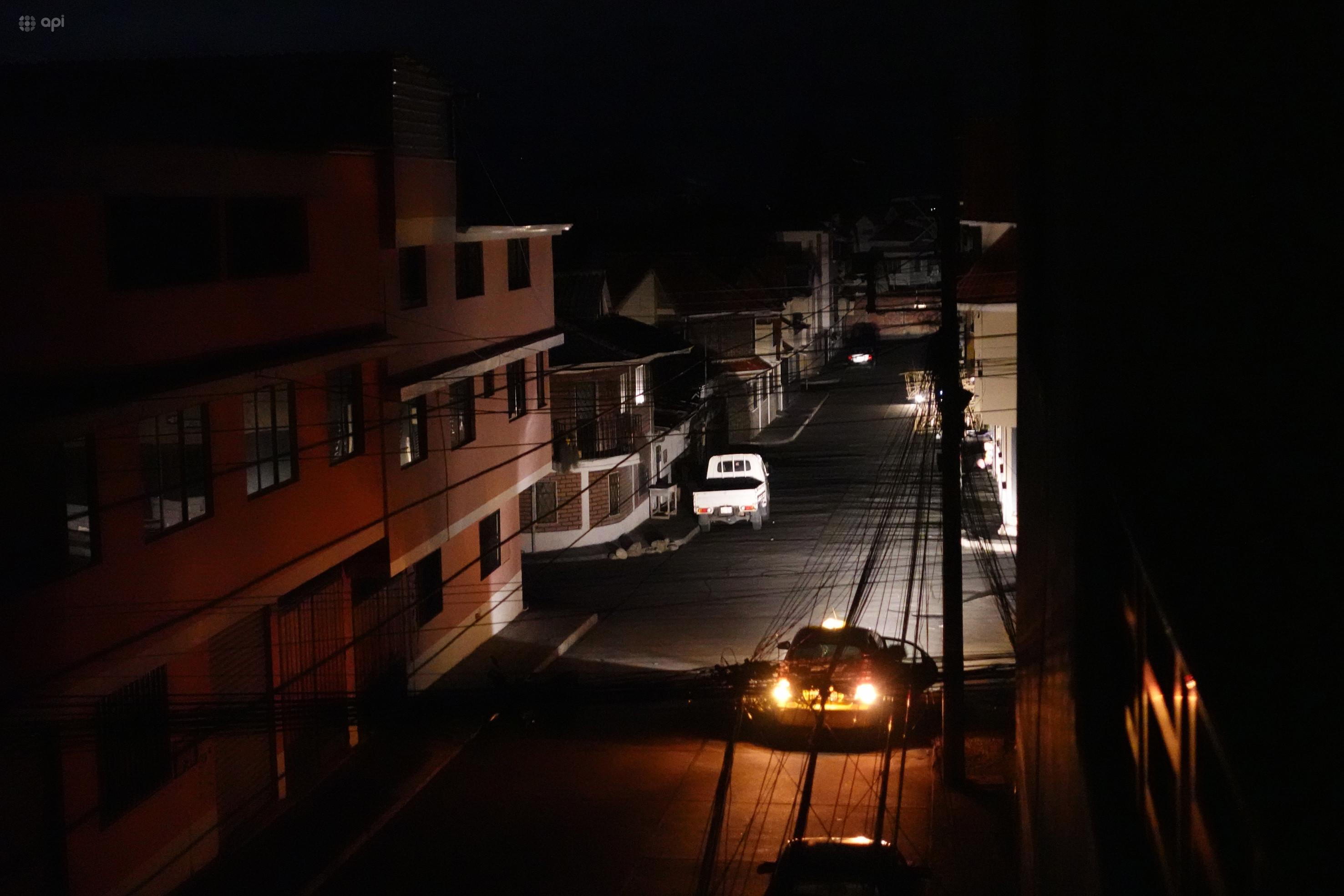 Cenace advierte sobre “alto riesgo” para el abastecimiento eléctrico en Ecuador