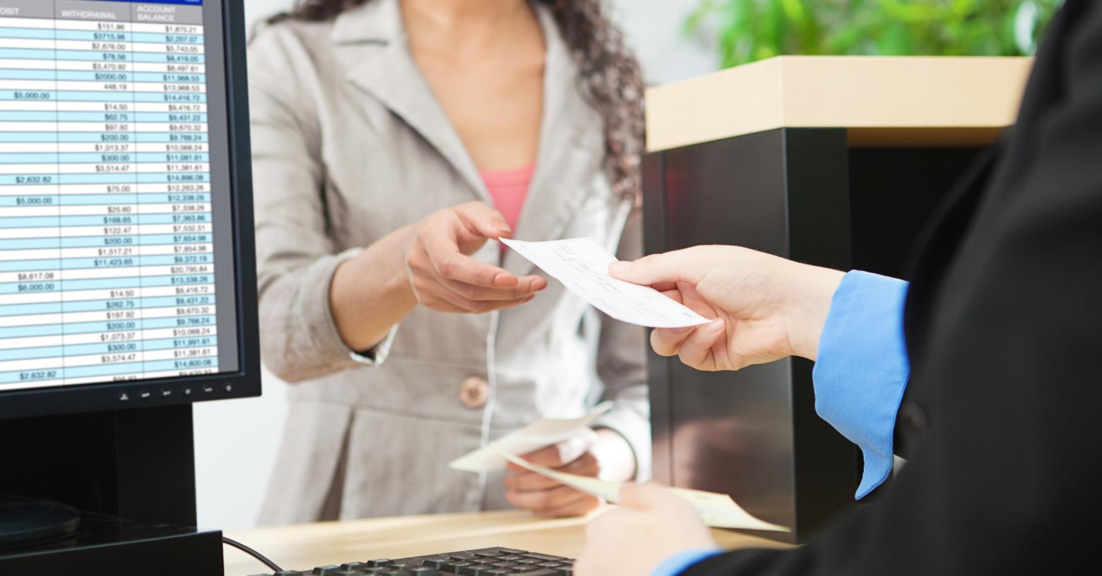 Feriado del 9 de octubre: ¿Qué servicios bancarios estarán disponibles en Ecuador?