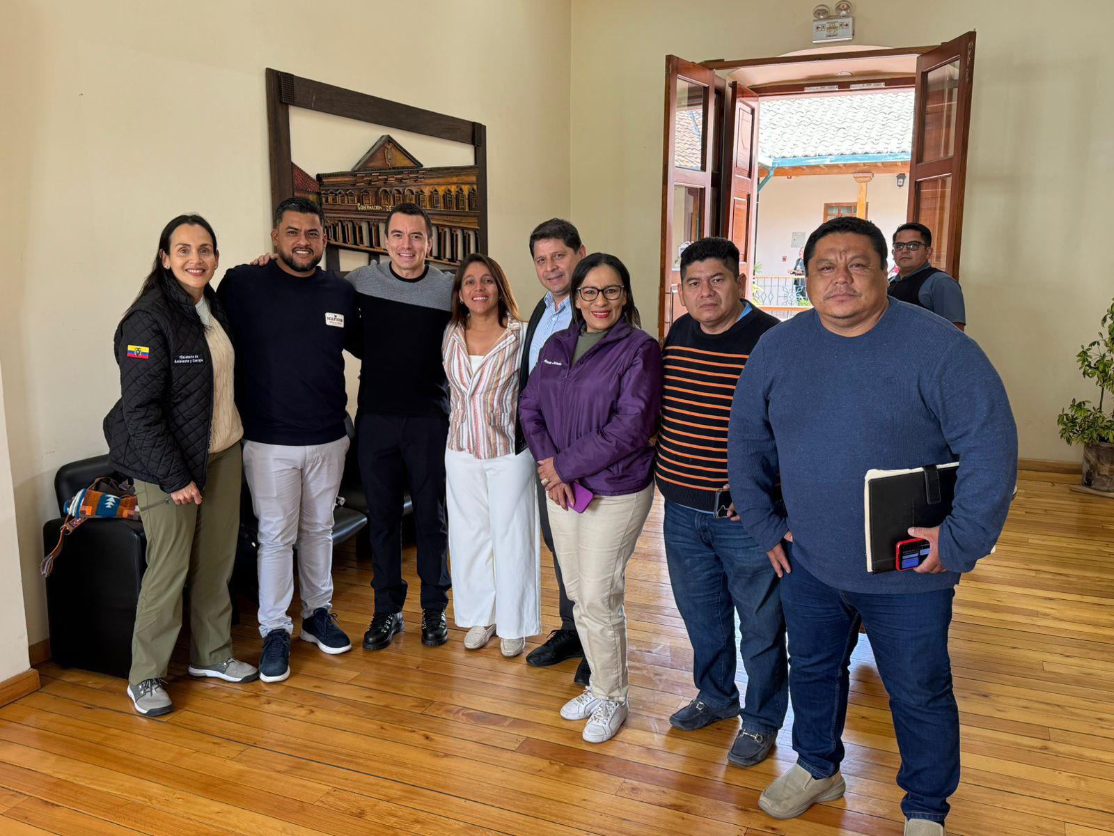 Noboa se reúne con pescadores 