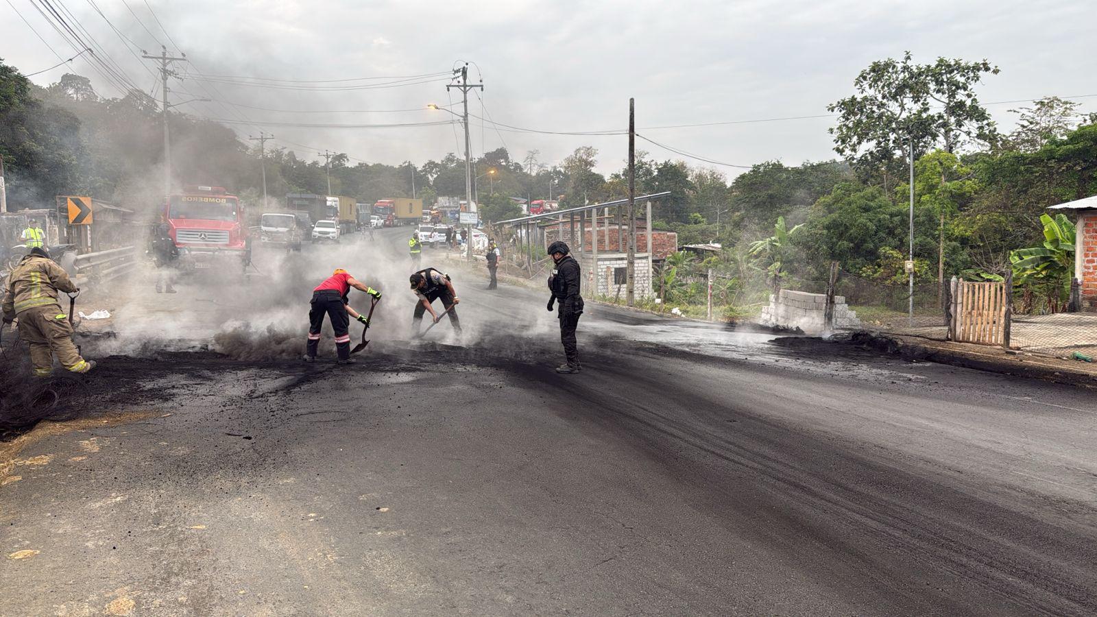 Habilitan la vía Jipijapa-Guayaquil 