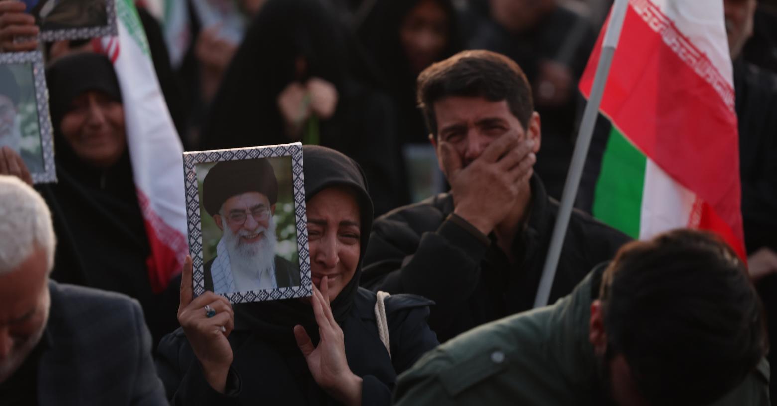 Irán desafía a Trump y promete vengar la muerte de Jamenei