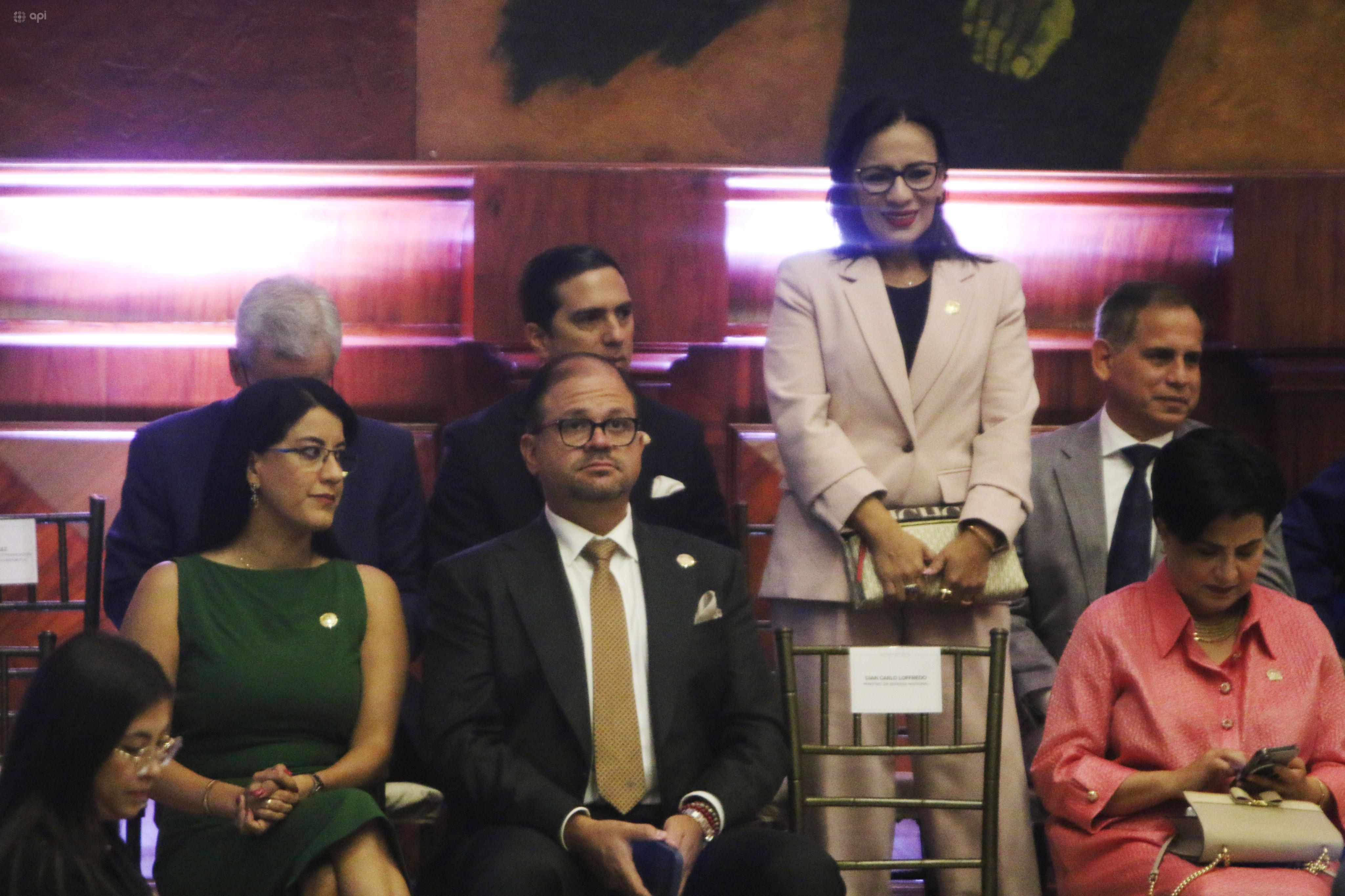 Gabinete ministerial de Noboa se concentra en la Asamblea previo al Informe a la Nación