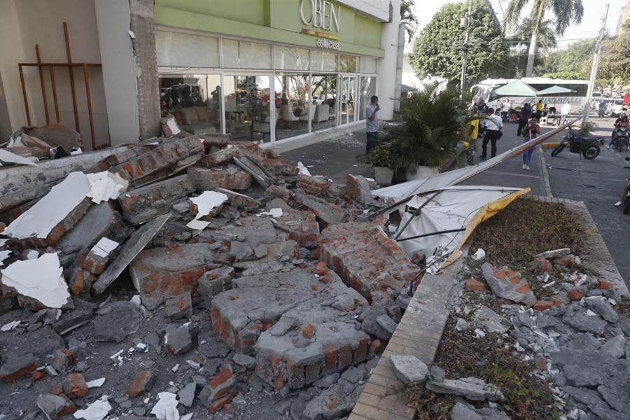 Videos del terremoto en Colombia: al menos 26 muertos, edificios colapsados y aeropuertos cerrados