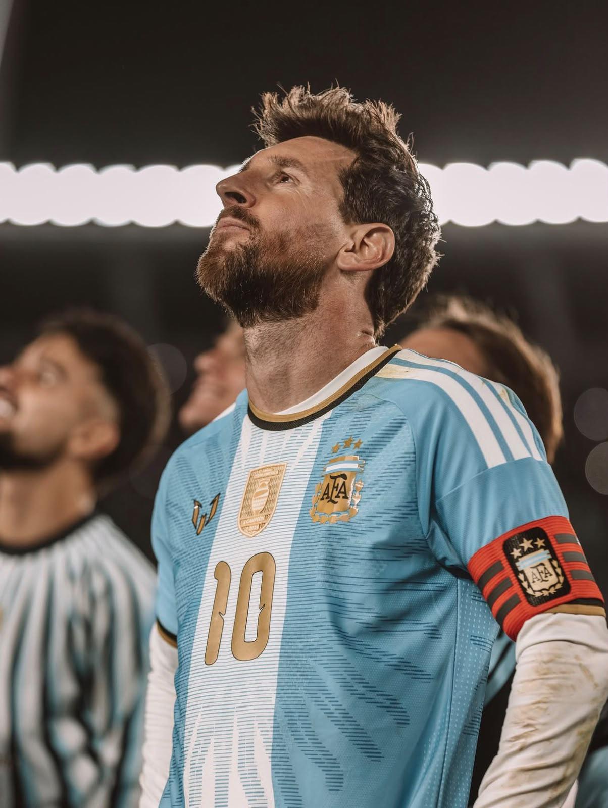 Tras su adiós a Argentina, Messi conmueve con un mensaje: “Ya extraño vestir la celeste y blanca”
