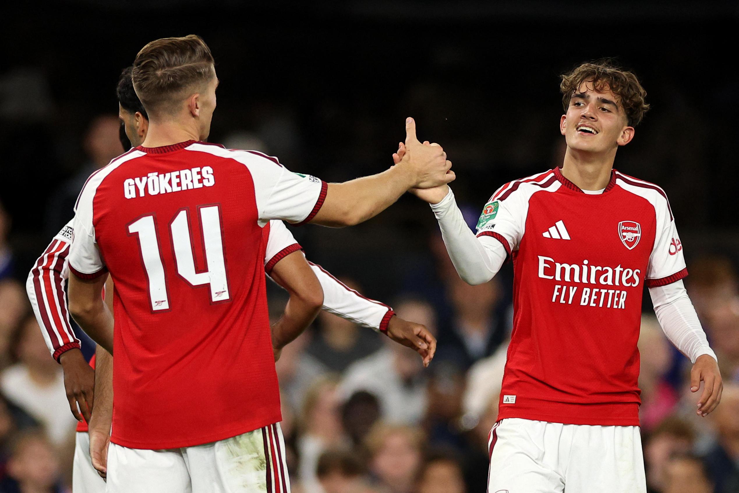 Arsenal, sin Piero Hincapié, vence al Ipswich Town y avanza a octavos de final de la Copa de la Liga