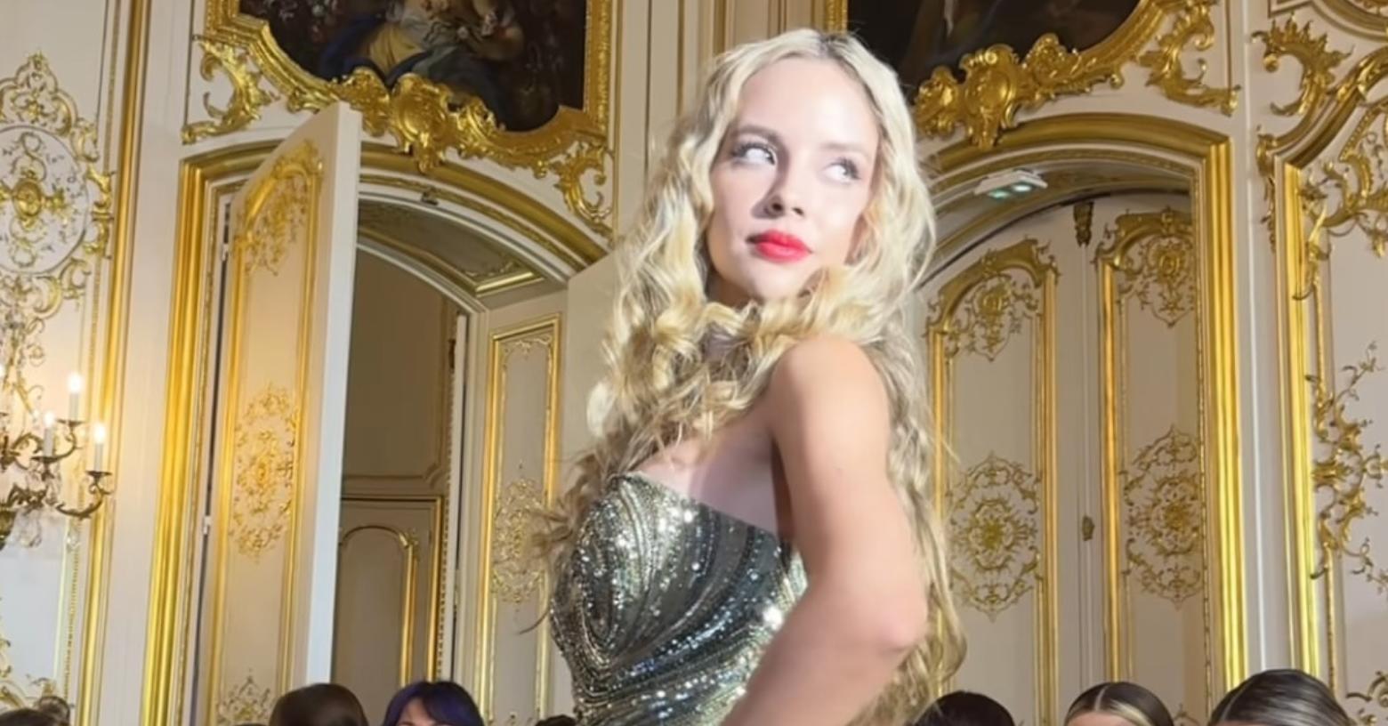 Valentina Brito, primera finalista del Miss Universo Ecuador 2026, desfiló en la Semana de la Moda de París