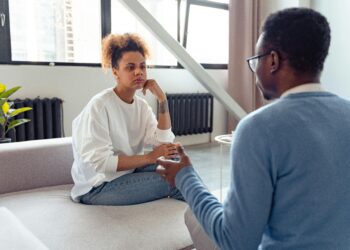 5 frases dichas constantemente por manipuladores a las que debes prestar atención