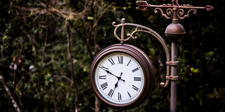 Los científicos coinciden: el tiempo pasa más rápido a medida que envejecemos