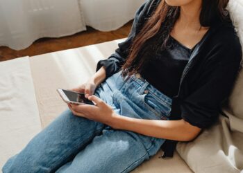 Desconectarse es muy beneficioso y los expertos coinciden: 14 días sin internet rejuvenecen el cerebro