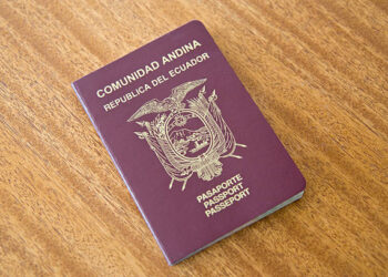Pasaporte ecuatoriano podría dejar de ser aceptado en Estados Unidos