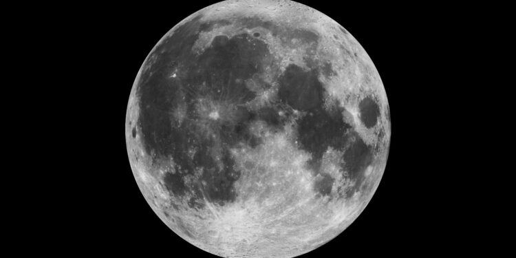 Dónde ver la llegada de los astronautas a la Luna este lunes (6)