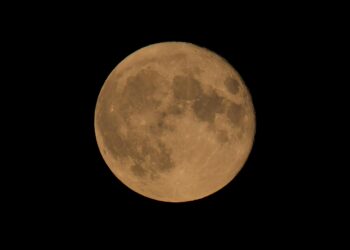 Llegar a la Luna es imposible: 16 hombres demuestran lo contrario