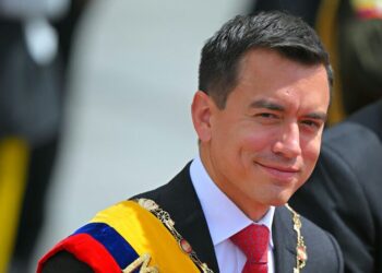 Daniel Noboa interviene y decide otorgar subsidio a los combustibles en Ecuador