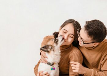 Por qué los perros lamen a sus dueños y qué revela esto sobre ellos?