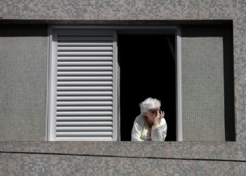 La psicología sugiere que las personas que hablan consigo mismas poseen una poderosa capacidad