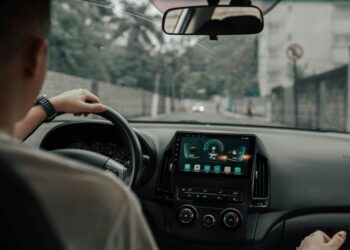 Si tienes un auto propio, descubre cómo tus datos están siendo recopilados y filtrados