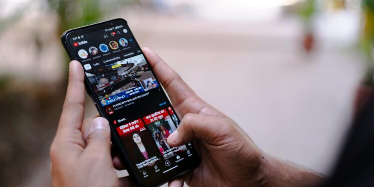 YouTube confirma actualización y la plataforma pasa a ofrecer un servicio solo para mayores de 18 años