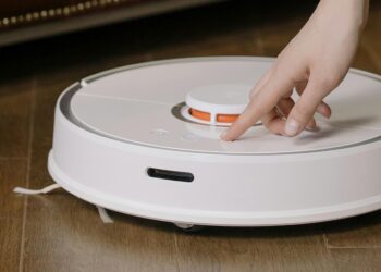 5 razones para dejar de usar tu aspiradora robot durante el día inmediatamente