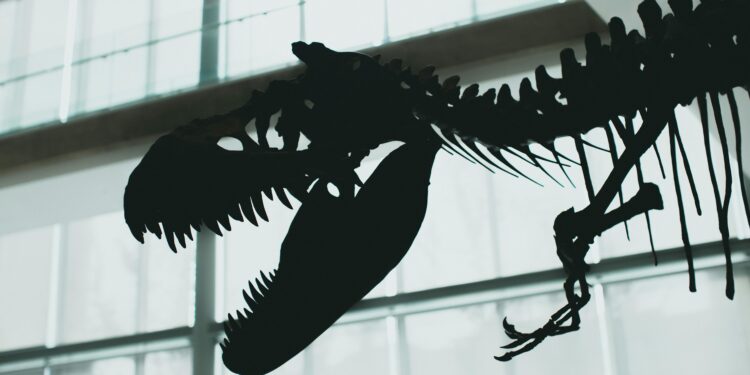 Científicos descubren que el T. rex también fue depredador de los mares hace 80 millones de años y dominó los océanos