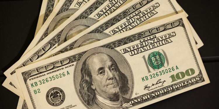 Con una fortuna estimada en USD 107 mil millones, empresario toma decisión sobre su herencia y solo el 1 % quedará para sus hijos
