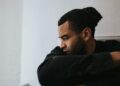 4 señales físicas y emocionales para diferenciar la intuición de la ansiedad