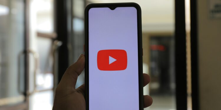 Alerta general en Ecuador para todos los que ven videos en YouTube