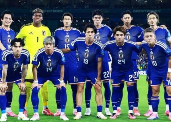 Mientras el himno de Ecuador tiene seis estrofas y un coro, el de Japón cuenta con una sola estrofa y es el más corto del Mundial