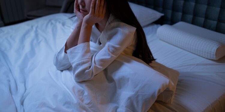 Adiós al insomnio provocado por los ruidos: la nueva tendencia que promete ayudarte a dormir mucho mejor