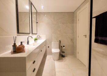 La técnica japonesa que se está convirtiendo en tendencia y dejará tu baño con aspecto de hotel