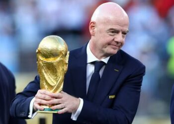 Presidente de la FIFA decide enviar 40 millones de dólares a Argentina, además del premio por el subcampeonato en el Mundial