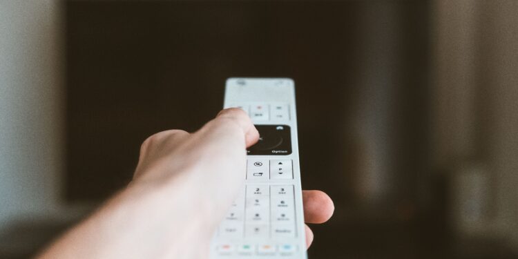 Activa esta función del aire acondicionado antes de dormir para prolongar la vida útil del equipo y ahorrar energía