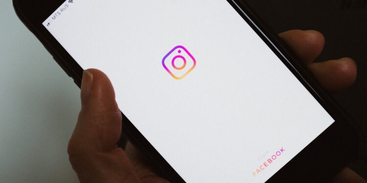 Mark Zuckerberg decide eliminar los Reels y las Stories de Instagram
